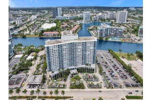 3800 S Ocean Dr APT 407, Hollywood, FL 33019, Sold 09/12/24