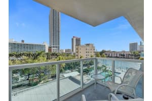 3800 S Ocean Dr APT 407, Hollywood, FL 33019, Sold 09/12/24