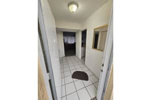 1770 NE 191st St Apt 607-1, Miami, FL 33179, Sold 09/06/24
