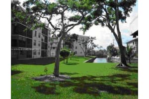112 Royal Pk Dr #4e, Oakland Park, FL 33309, Sold 10/08/24