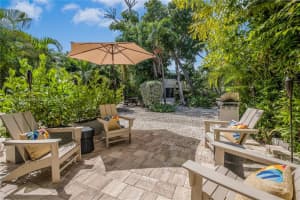 87200 Overseas Hwy Apartment R2, Islamorada, FL 33036, Sold 09/17/24