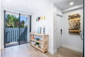 87200 Overseas Hwy Apartment R2, Islamorada, FL 33036, Sold 09/17/24
