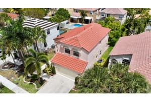 625 NW 158th Ave, Pembroke Pines, FL 33028, Sold 10/01/24