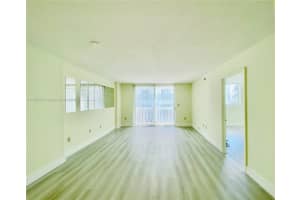 401 Ocean Dr APT 222, Miami Beach, FL 33139, Sold 09/26/24