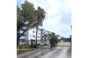 1221 SW 122nd Ave APT 304, Miami, FL 33184, Sold 08/12/24
