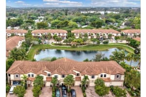 6940 Halton Park Ln, Coconut Creek, FL 33073, Sold 08/13/24