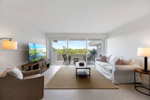 155 Ocean Ln Dr APT 606, Key Biscayne, FL 33149, Sold 08/30/24