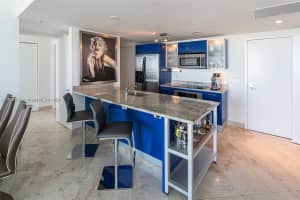 185 SW 7th St APT 4109, Miami, FL 33130, Sold 08/29/24