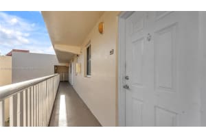 6065 NW 186th St APT 302, Hialeah, FL 33015, Sold 06/10/24
