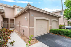 2159 Madeira Dr, Weston, FL 33327, Sold 08/22/24
