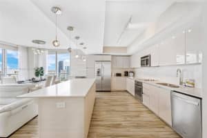 2600 E Hallandale Beach Blvd T2401, Hallandale Beach, FL 33009, - MLS#A11578869