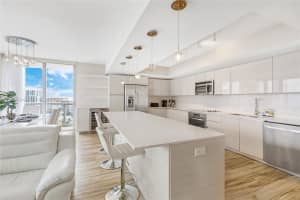 2600 E Hallandale Beach Blvd T2401, Hallandale Beach, FL 33009, - MLS#A11578869