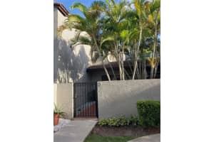 10475 SW 153rd Ct APT 3, Miami, FL 33196, Sold 09/25/24