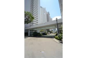 14951 Royal Oaks Ln APT 2204, North Miami, FL 33181, Sold 06/25/24