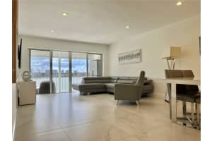 18901 NE 14th Ave APT 301, Miami, FL 33179, Sold 07/30/24