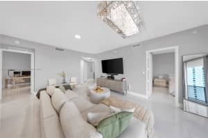 488 NE 18th St #1801, Miami, FL 33132, Sold 11/08/24