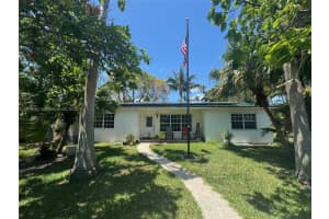 48 SE 8th St, Dania Beach, FL 33004, Sold 09/30/24
