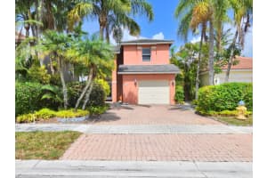 275 NW 107th Ave, Pembroke Pines, FL 33026, Sold 06/25/24