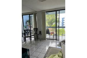 9460 Fontainebleau Blvd APT 326, Miami, FL 33172, Sold 08/13/24