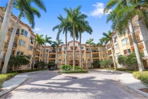 16100 Emerald Estates Dr APT 483, Weston, FL 33331, Sold 10/15/24