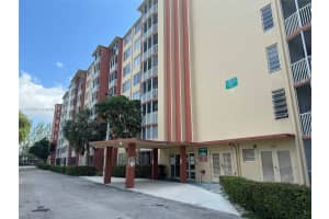 1780 NE 191st St Apt 314-2, Miami, FL 33179, Sold 07/15/24
