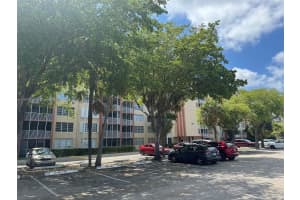 1780 NE 191st St Apt 314-2, Miami, FL 33179, Sold 07/15/24