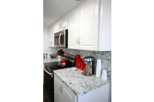 1000 St Charles Pl APT 604, Pembroke Pines, FL 33026, - MLS#A11579644