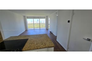 20301 W Country Club Dr APT 2527, Aventura, FL 33180, Sold 10/25/24