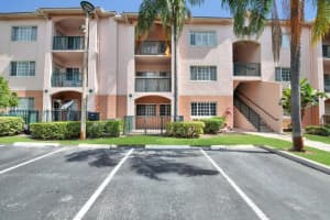 2015 SE 10th Ave APT 125, Fort Lauderdale, FL 33316, Sold 07/02/24
