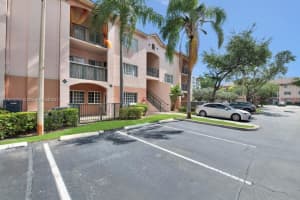 2015 SE 10th Ave APT 125, Fort Lauderdale, FL 33316, Sold 07/02/24