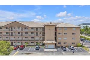 8851 NW 119th St Unit 3110-3, Hialeah Gardens, FL 33018, Sold 09/20/24