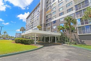 3850 Washington St APT 212, Hollywood, FL 33021, Sold 11/13/24