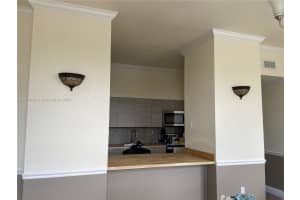7420 W 20th Ave APT 332, Hialeah, FL 33016, Sold 08/12/24