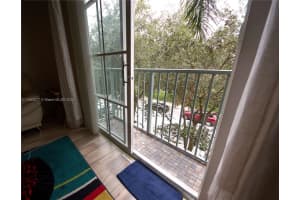 630 S Sapodilla Ave APT 313, West Palm Beach, FL 33401, Sold 02/13/25
