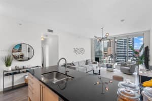 79 SW 12th St 2204 s, Miami, FL 33130, Sold 06/17/24