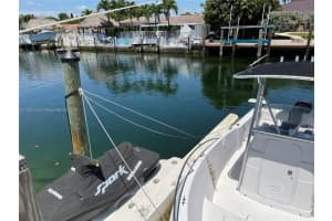 2105 NE 123rd St #2105, North Miami, FL 33181, Sold 12/09/24