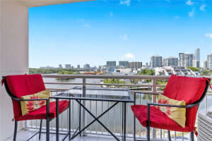 400 Kings Point Dr APT 612, Sunny Isles Beach, FL 33160, Sold 10/29/24