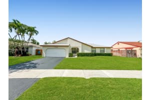 11709 SW 51st Ct, Cooper City, FL 33330, Sold 06/25/24
