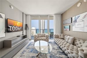 MLS# A11580396, Hollywood, Florida 33019