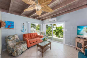 181 5th St, Key Colony Beach, FL 33421, Sold 06/28/24