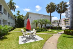 624 Antioch Ave APT 4, Fort Lauderdale, FL 33304, Sold 11/21/24