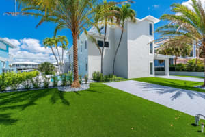 418 Laguna Ave, Key Largo, FL 33037, Sold 09/20/24