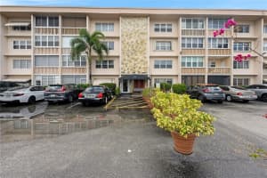 410 SE 2nd St APT 204, Hallandale Beach, FL 33009, Sold 07/08/24