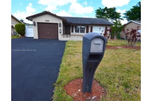 8106 NW 94th Ave, Tamarac, FL 33321, Sold 06/28/24