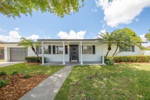 525 NW 14th St, Homestead, FL 33030, Sold 10/04/24