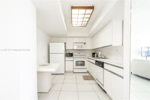 19195 Mystic Pointe Dr APT 2908, Aventura, FL 33180, Sold 06/20/24