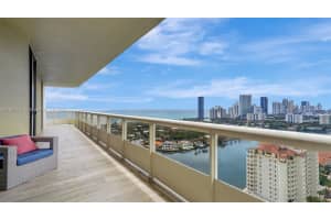 20191 E Country Club Dr, Aventura, FL 33180, Sold 09/27/24
