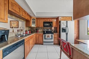 12550 SW 15th St #312e, Pembroke Pines, FL 33027, Sold 10/25/24