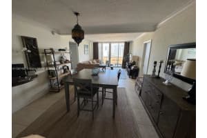 401 69th St APT 712, Miami Beach, FL 33141, Sold 06/07/24