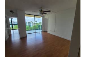 11800 SW 18th St Apt 512-4, Miami, FL 33175, Sold 07/19/24